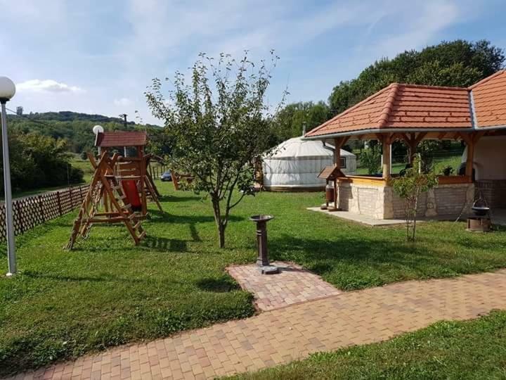 Hotel Nomad Jurta Zalakaros Mellett Zalamerenye Exterior foto